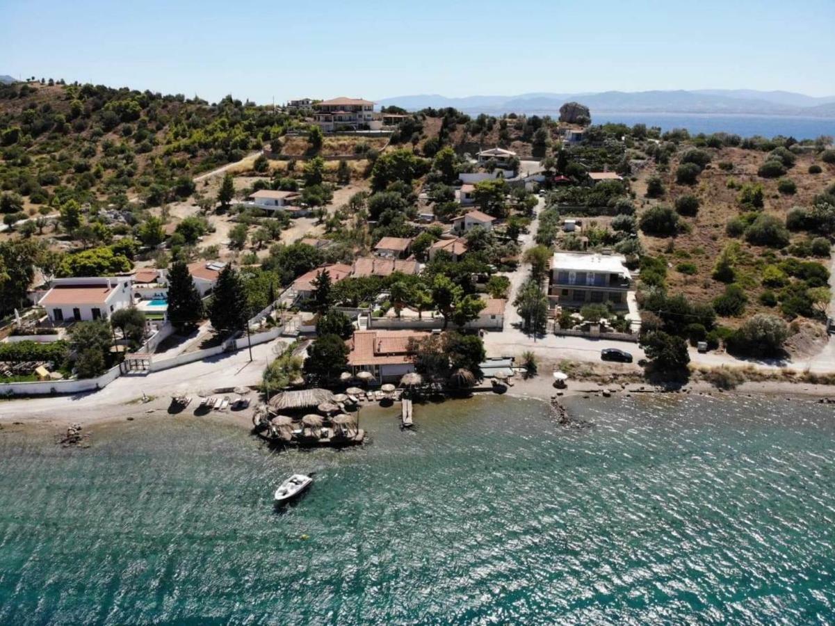 Hotel Mantas Bay Loutráki Exterior foto
